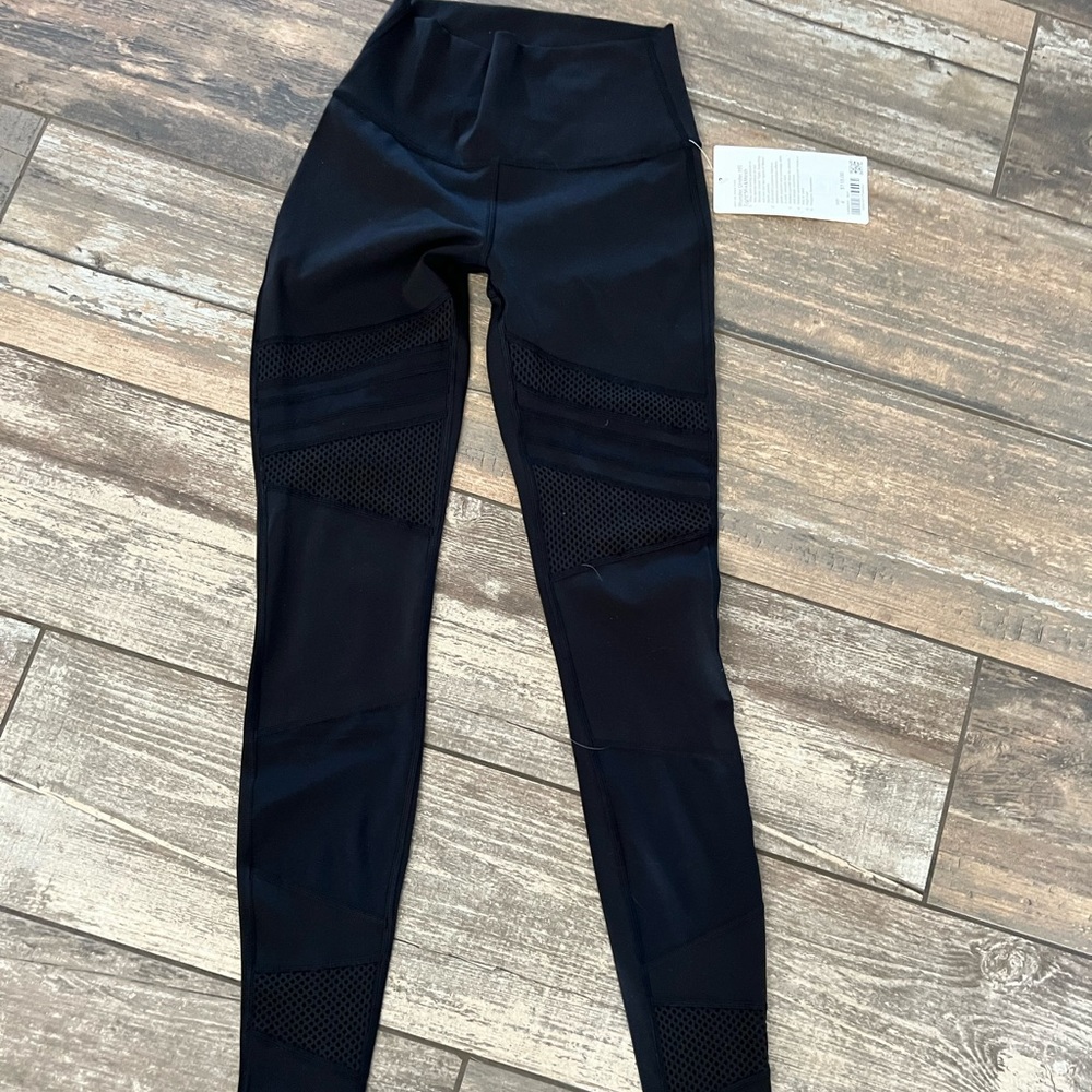 Black mesh lululemon leggings